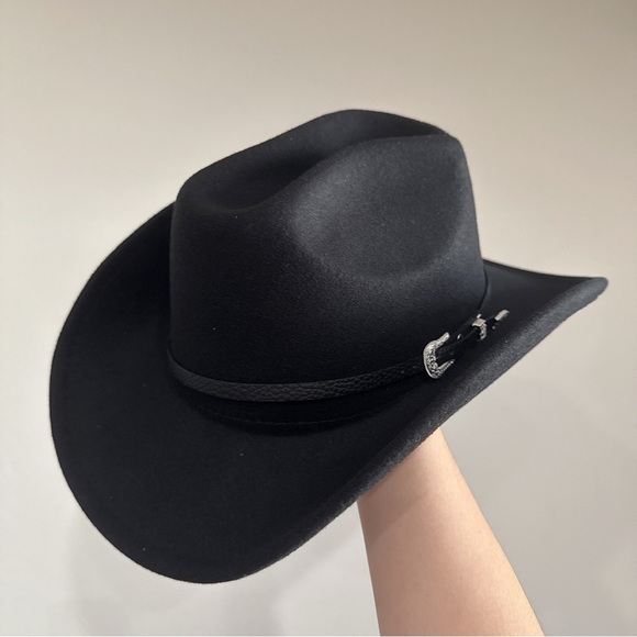 Accessories - NWOT Black Cowboy Hat with Silver Buckle